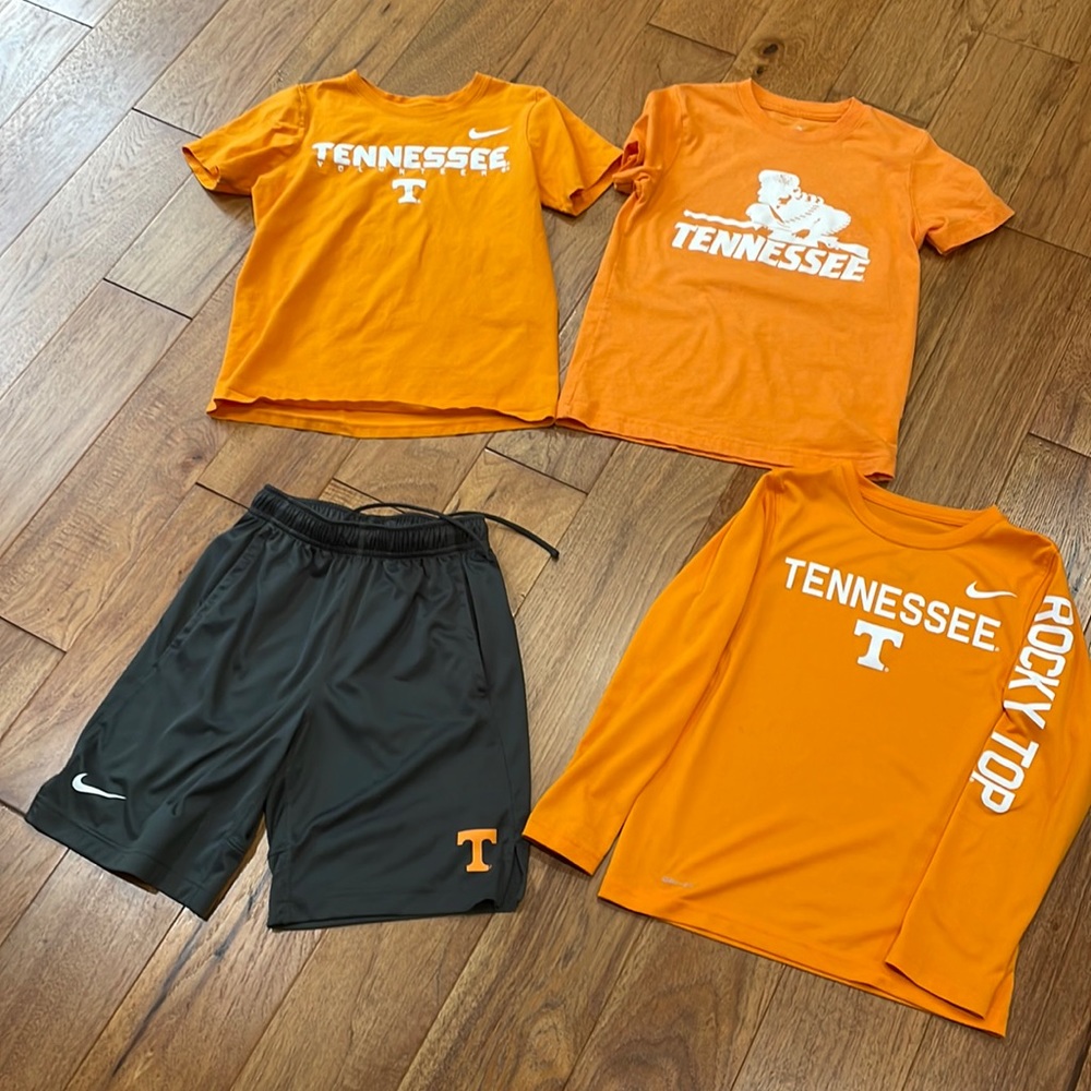 Boys Tennessee lot